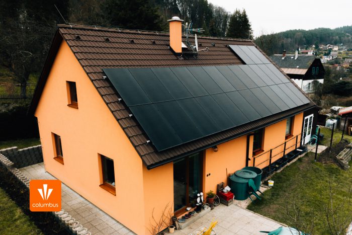 Realizace fotovoltaické elektrárny s full black panely